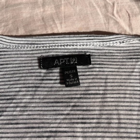 apt 9 cardigan S - Picture 4 of 10